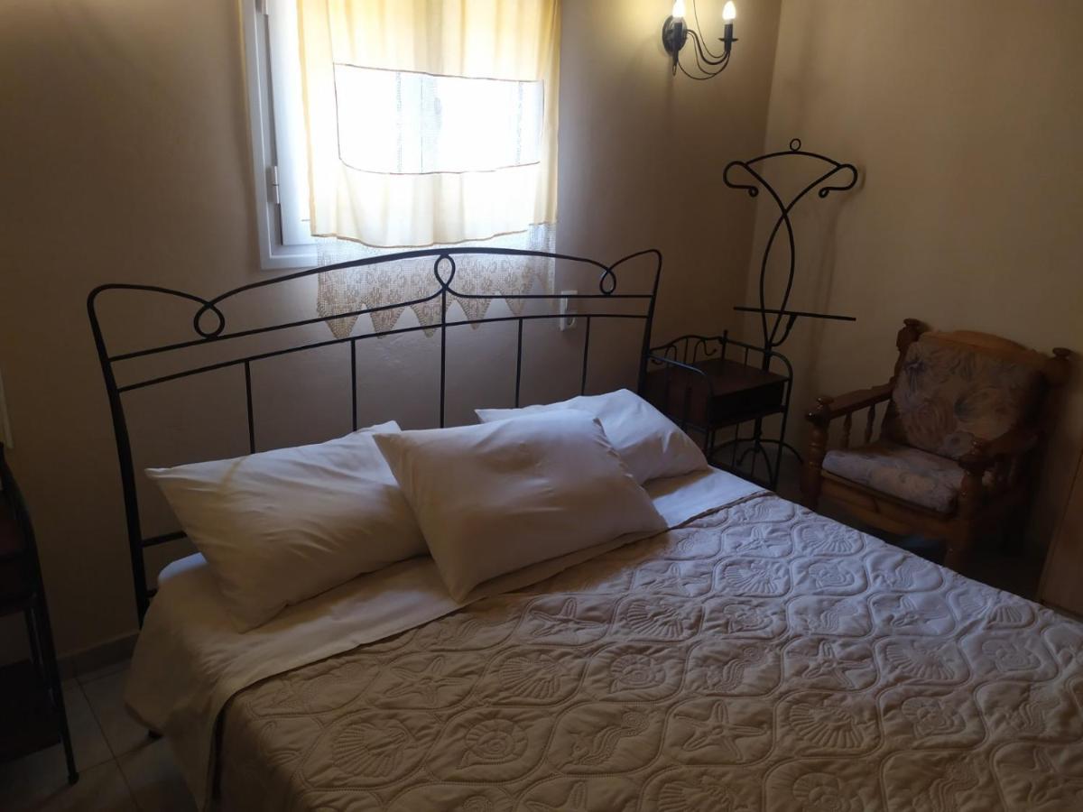 הוילה קלבריטה Plataniotissa Mansion מראה חיצוני תמונה
