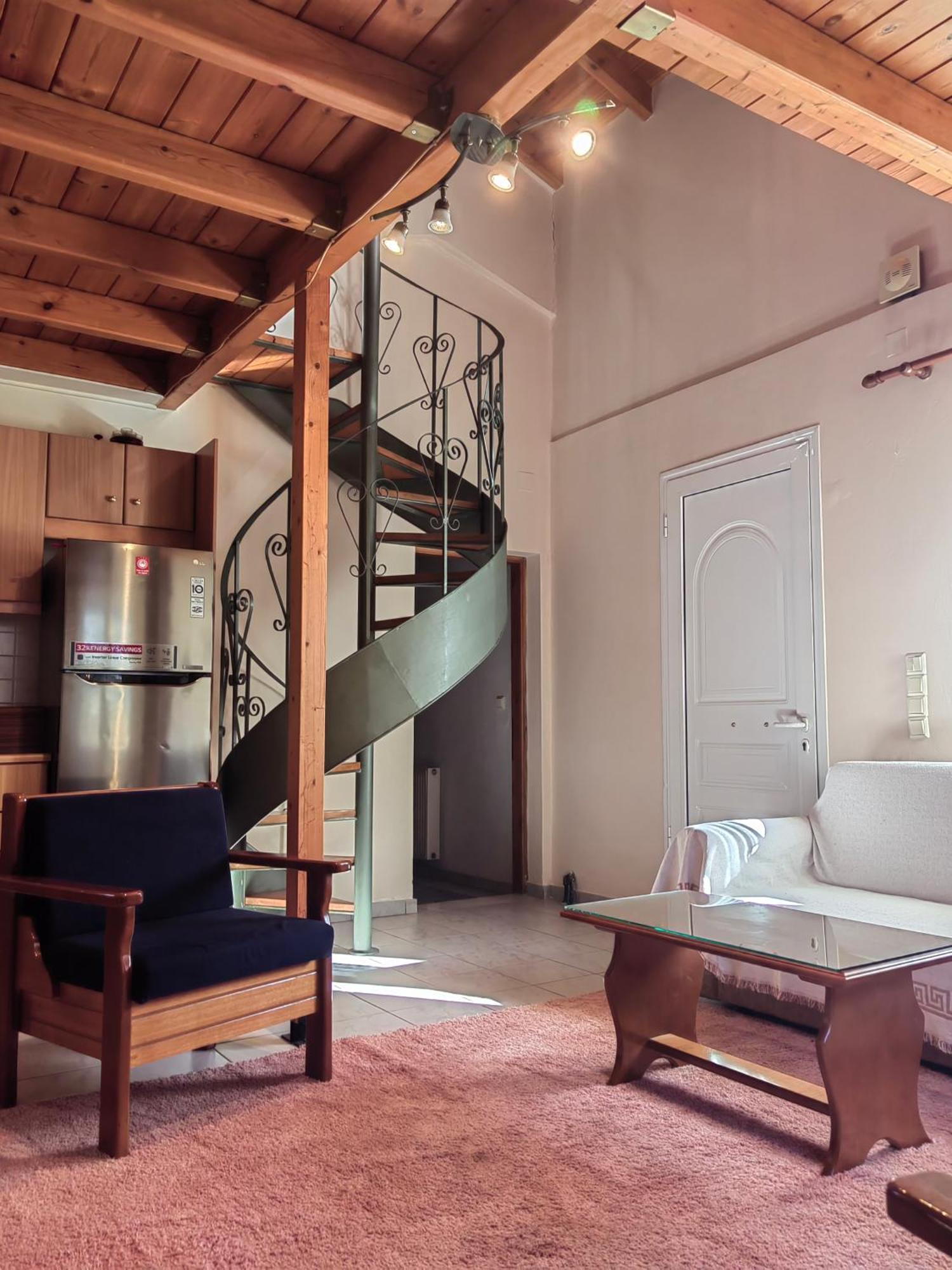 הוילה קלבריטה Plataniotissa Mansion מראה חיצוני תמונה